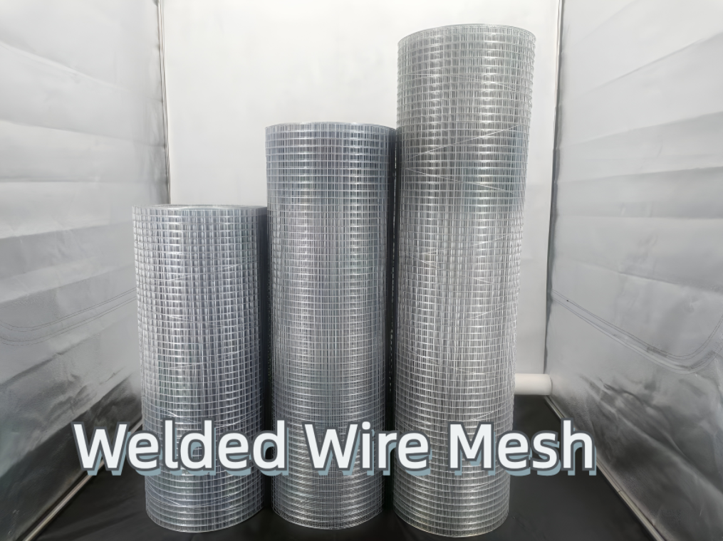 Factory Price High Quality Hot Dipped Galvanized Welded Wire Mesh Farm Mesh Rolls For Livestock