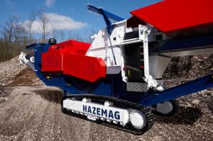 Quality PLC 810mm Feeding 250t/H Tracked Impact Crusher for sale
