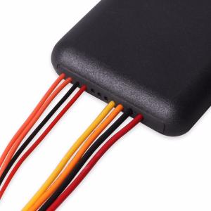 China Cheap price  free software Vehicle Car GPS Tracker with GSM Alarm SD Card Slot Anti-theft Real-time tracking on sale
