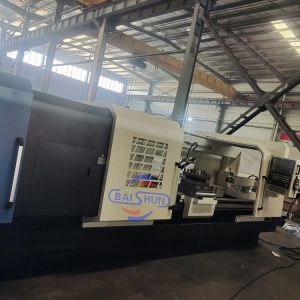 Quality CNC Double Chuck Threading Lathe QK1325 for Pipe Machining for sale