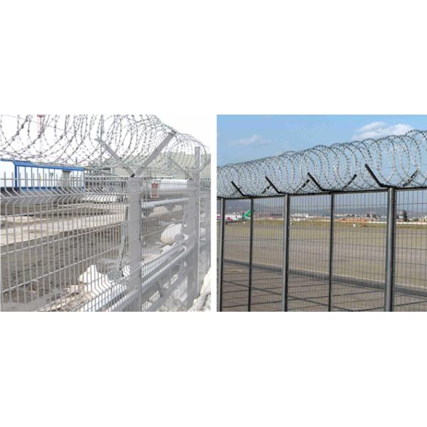 Y Square Post Galvanized Wire Mesh Fence with Razor Wire 4.0mm 4.5mm