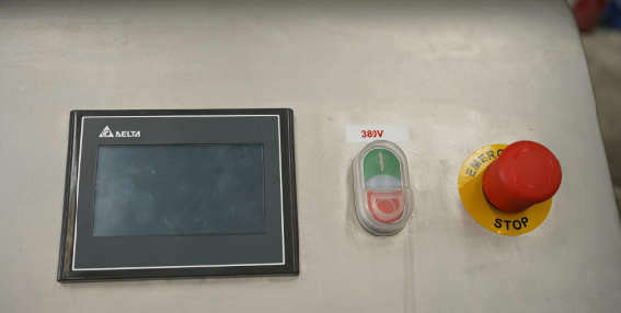 Frozen Boneless Meat Cube Cutting Machine 3000KG/H SUS304