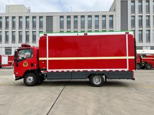 China QC90 Apparatus Fire Engine Emergency Isuzu Water Rescue Truck 7020MM on sale