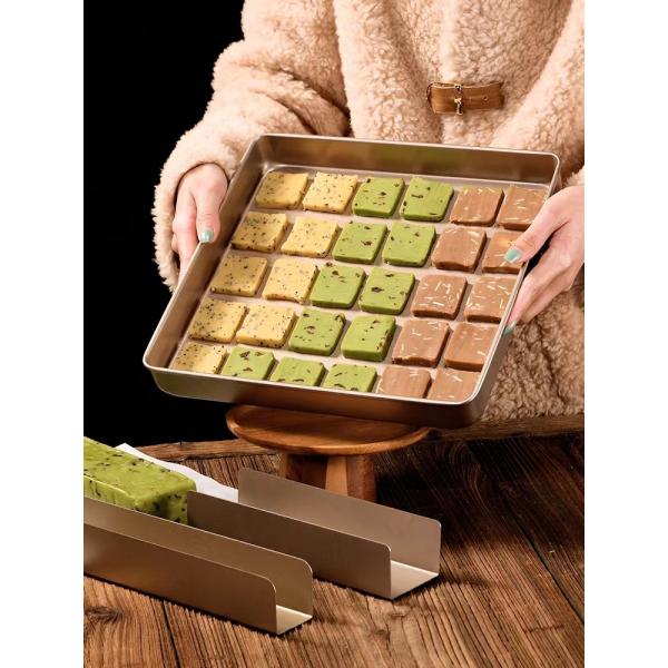 Customized Non - Stick Cranberry U - Shaped Cookie Mold Bakeware