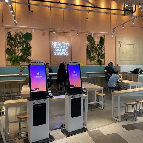 Bill Payment Card Dispensing Kiosk , Hotel Check In Self Service Kiosk