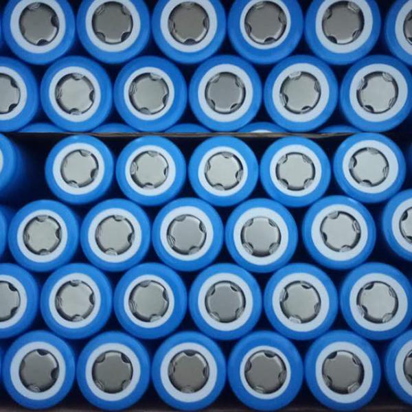 Electric 3.2 Volt Lithium Ion Rechargeable Battery Single Cell Type 800mAh