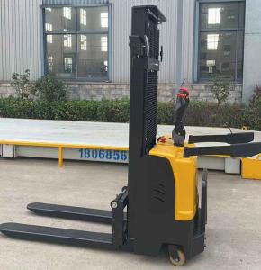 Quality 3meters 1.5tons 24V/80Ah Full electric platform stacker with side wheels and stop buttons for distribution centers use for sale