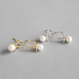 Quality 925 Sterling Silver Shell Pearl Stud Earrings Knotted Shape For Student for sale