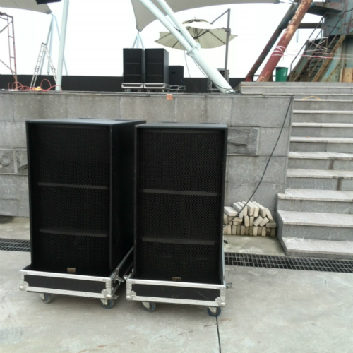 18 Inch Single subwoofer Professional Portable Outdoor Sound System 120 dB For Live Performance