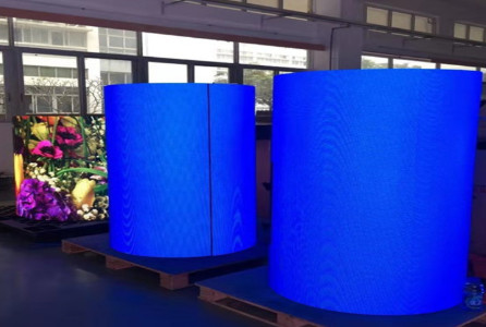 P1.86mm Ultra Flexible LED Display Modules High Adaptability Lightweight Design for Innovative Advertising and Architectural Applications