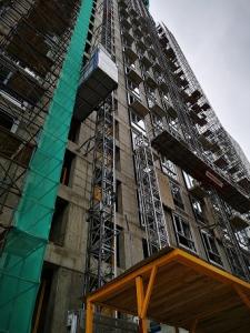 China Fully Automated Construction Hoist Elevator , 75kw Building Hoist Lift on sale