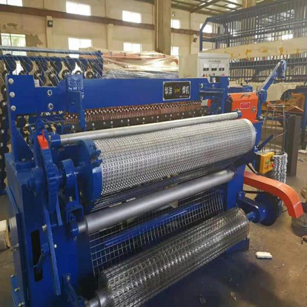Quality Black Coiled 4ft Wire Weld Mesh Machine Spooling Animal Cages for sale
