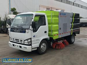 Quality 130hp 7cbm ISUZU Road Sweeper Truck Water Jetting 15000L 6900mm*220mm0*2670mm for sale