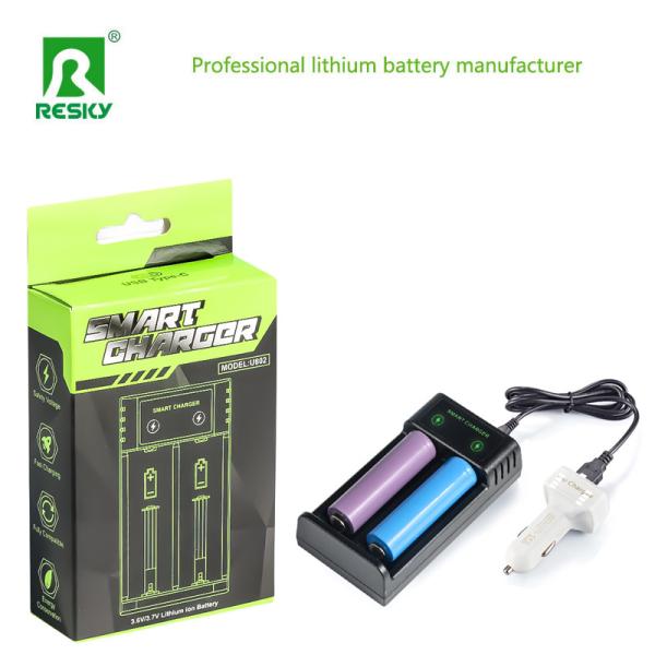 Rechargeable Cylindrical Battery Charger 2 Slots For 18650 18500 20650
