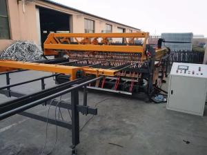China Wire Diameter 3-6mm Mesh Width 2.5m Wire Mesh Welder on sale
