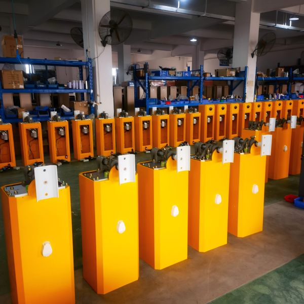 Rust Resistant Car Parking Locks Space Saving Remote Control Parking Lock IP67