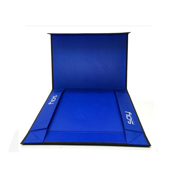 Clear Window Gift Boxes With Ribbon , Rigid Cardboard Folding Boxes Glossy Finish