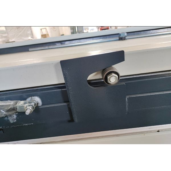 Working T60mm Membrane Press Machine TM-3000F-B1 Vacuum Laminating Machine