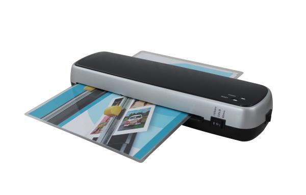 Buy Professional 0.5mm Thickness Office Laminator Machine With Release Function at wholesale prices