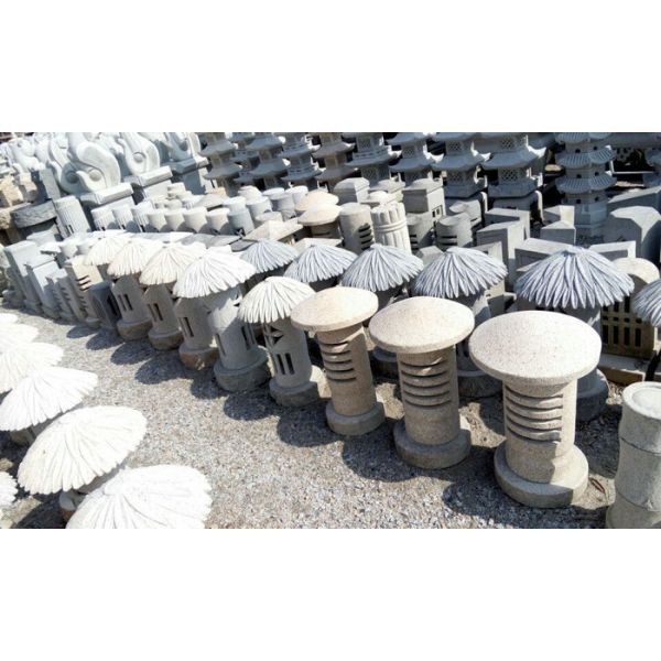 Japan Garden Granite Lamp