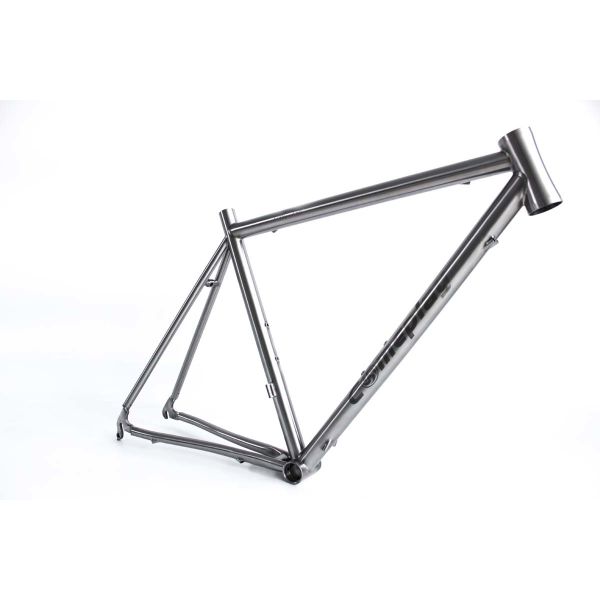 Antirust Titanium Road Bike Frame 130mm Inner Cable Routing Lightweight