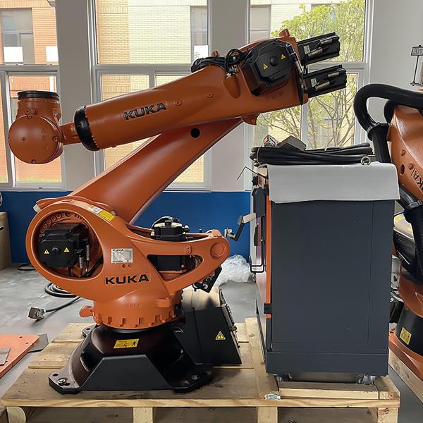 Buy ±0.06 Mm Repeatability C4 Injection Robot Arm For Fast And Accurate Production Automation Industrial Robot Solution Arc at wholesale prices