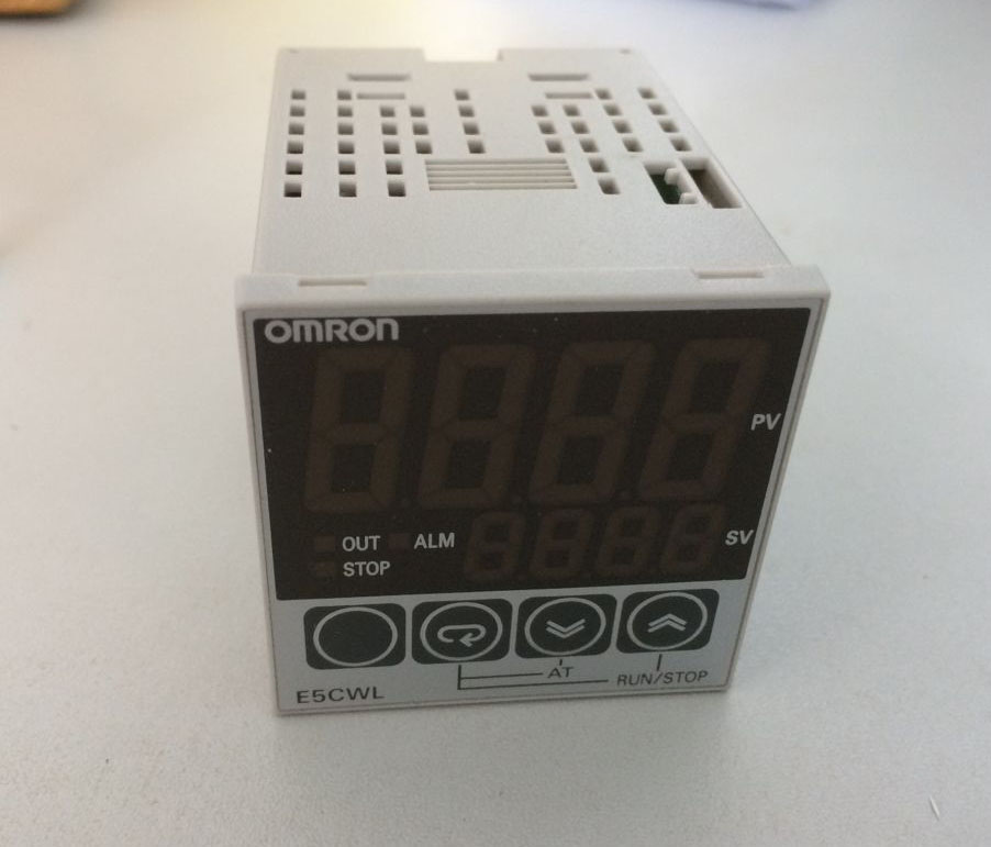 Digital Temperature Thermostat E5CWL-R1TC pt100 Temperature Senor Intelligent