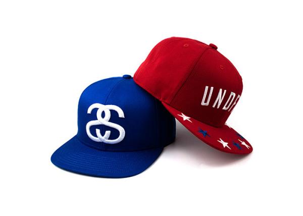 Buy 6 Panel Man Flat Brim Snapback Hats Red And Blue With 3D Embroidery Of Wool Acrylic at wholesale prices