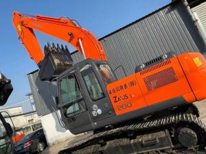 China Chinese Made 200 Old Hitachi Excavator Universal 20 Ton Crawler Excavator on sale