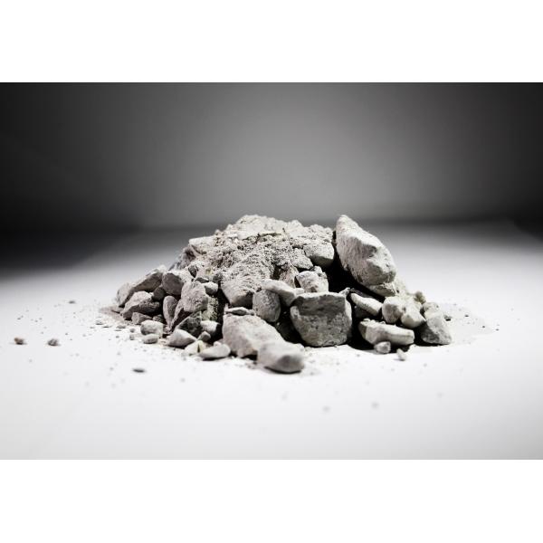 Ladle working layer castable/Refractory Castable for steel furnaces/high strength,better volume stability