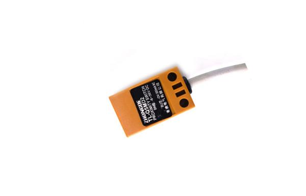 Buy Square Inductive Proximity Switch , PNP / NPN Inductive Proximity Sensor at wholesale prices