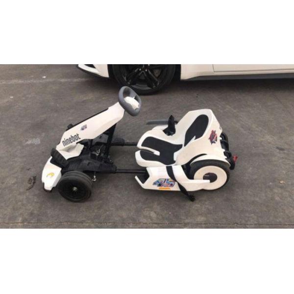 Water Resistant Material Kiddie Bumper Cars With Advanced Audio And Lighting