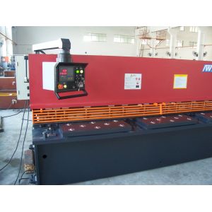 China Machine Weight Varies From 2000kg To 10000kg CNC Hydraulic Shearing Machine Q235 Or Q345 Mild Steel Hydrualic Shearing Machine on sale