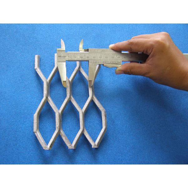 Perforated Expanded Metal Sheet Raised or Flattened 0.5-5CM Dia