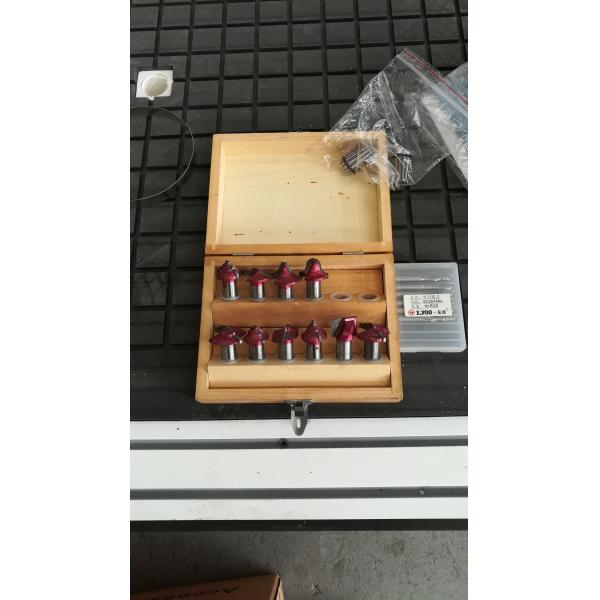 wooden router/cnc router/3 axis router milling/wooden door routing/door making machine for surface routing