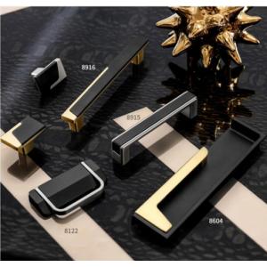 Various Thicknesses Stainless Steel Handle Set Processed with Zinc Alloy