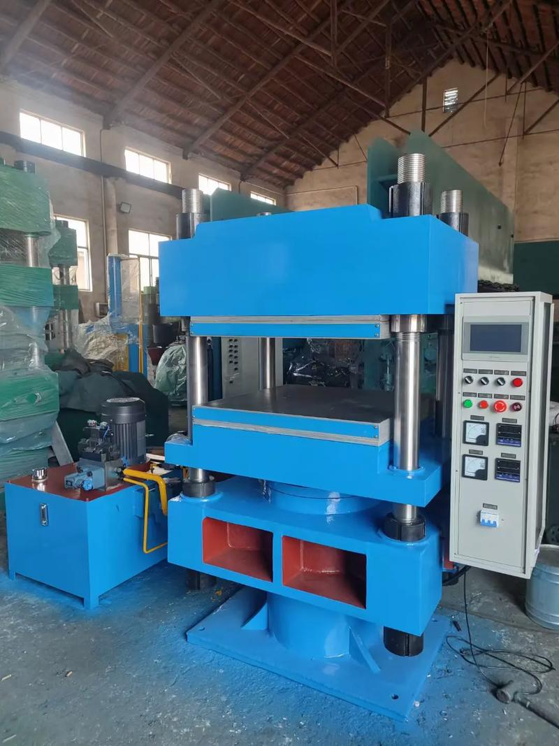 100-ton Pressure Rubber Vulcanizing Machine with 800×800 Worktable and 4 kW Motor Power