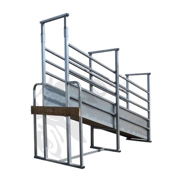 custom adjustable cattle loading ramp