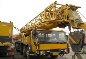 China 2010 QY100K QY65K QY70K 65T  70T 100T XCMG truck crane all Terrain Crane on sale