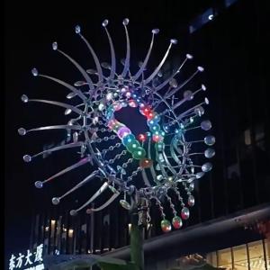 China Outdoor Kinetic Wind Sculpture Garden Metal Decorative Driven By Wind on sale