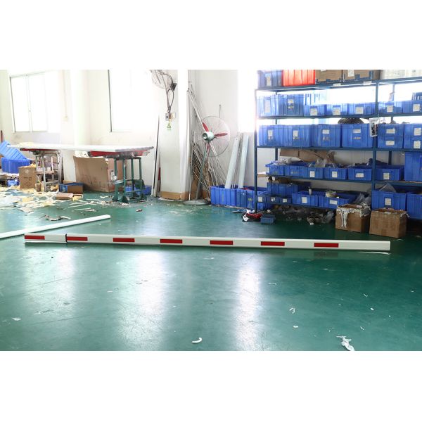 Automatic car barrier drop-arm barrier gate remote control packing barrier