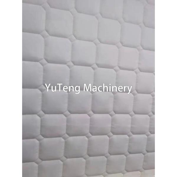 Industial Ultra High Speed Computerized Multi Needle Quilting Machine For Making Garment Hometextile