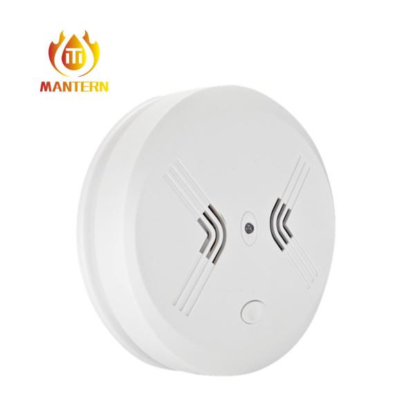 Buy White Appearance Smart Smoke Detector Alarm Manual Test Auto Test RoHS Compliant at wholesale prices