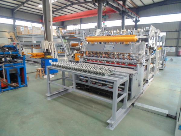Buy Water Cooling 125KVA Chicken Mesh Making Machine PLC Programming Control at wholesale prices