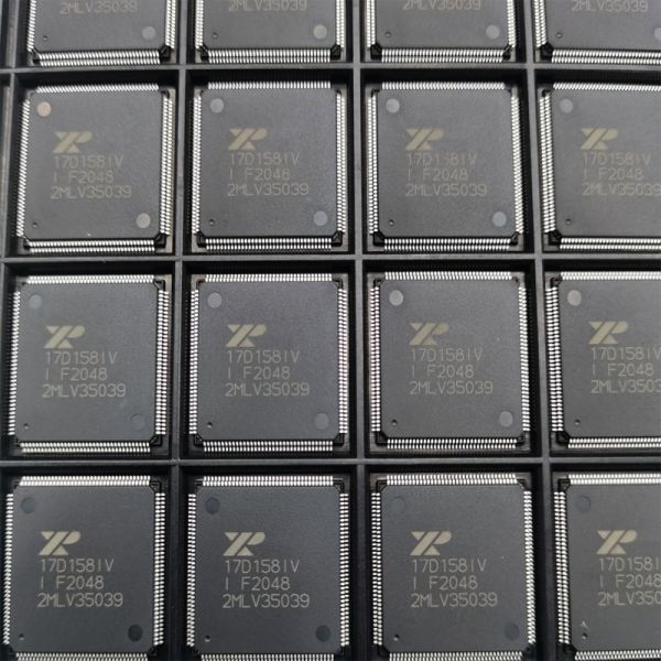 Eight Channel BUS PCI UART 32 Bit FIFO Interface Integrated Circuit 144LQFP XR17D158IV-F