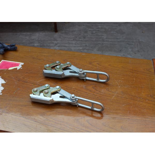 Light Weight Steel cable clamp Wire Rope Grip for tightening