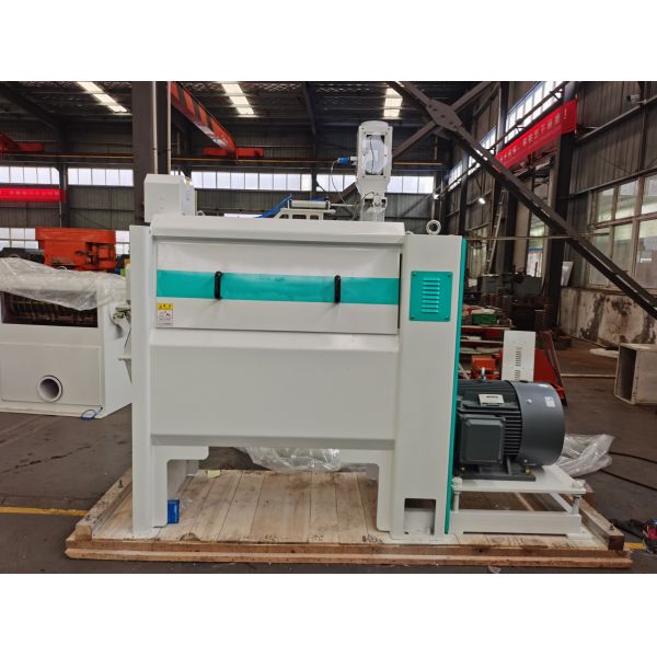 45KW Motor Rice Milling Machine 7T/H With Emery Roller