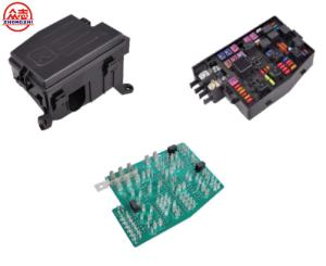 China Custom Auto Power Distribution Box With PCB Board Universal Automotive Fuse Box on sale