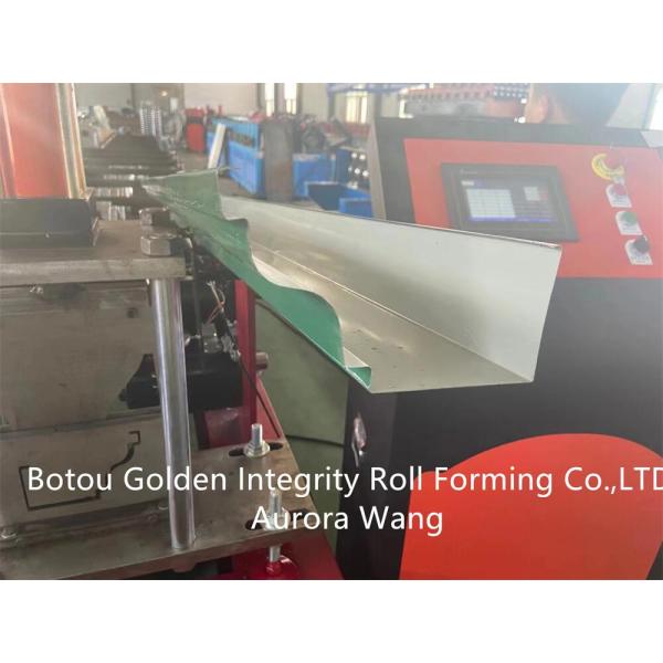 PPGI GI AL Roof Ridge Cap Roll Forming Machine 380V Rain Gutter Making Machine