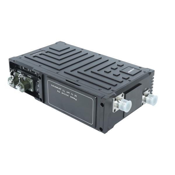 Buy 3km Long Range Digital Video Transmitter , 5W COFDM AV Wireless Transmitter at wholesale prices